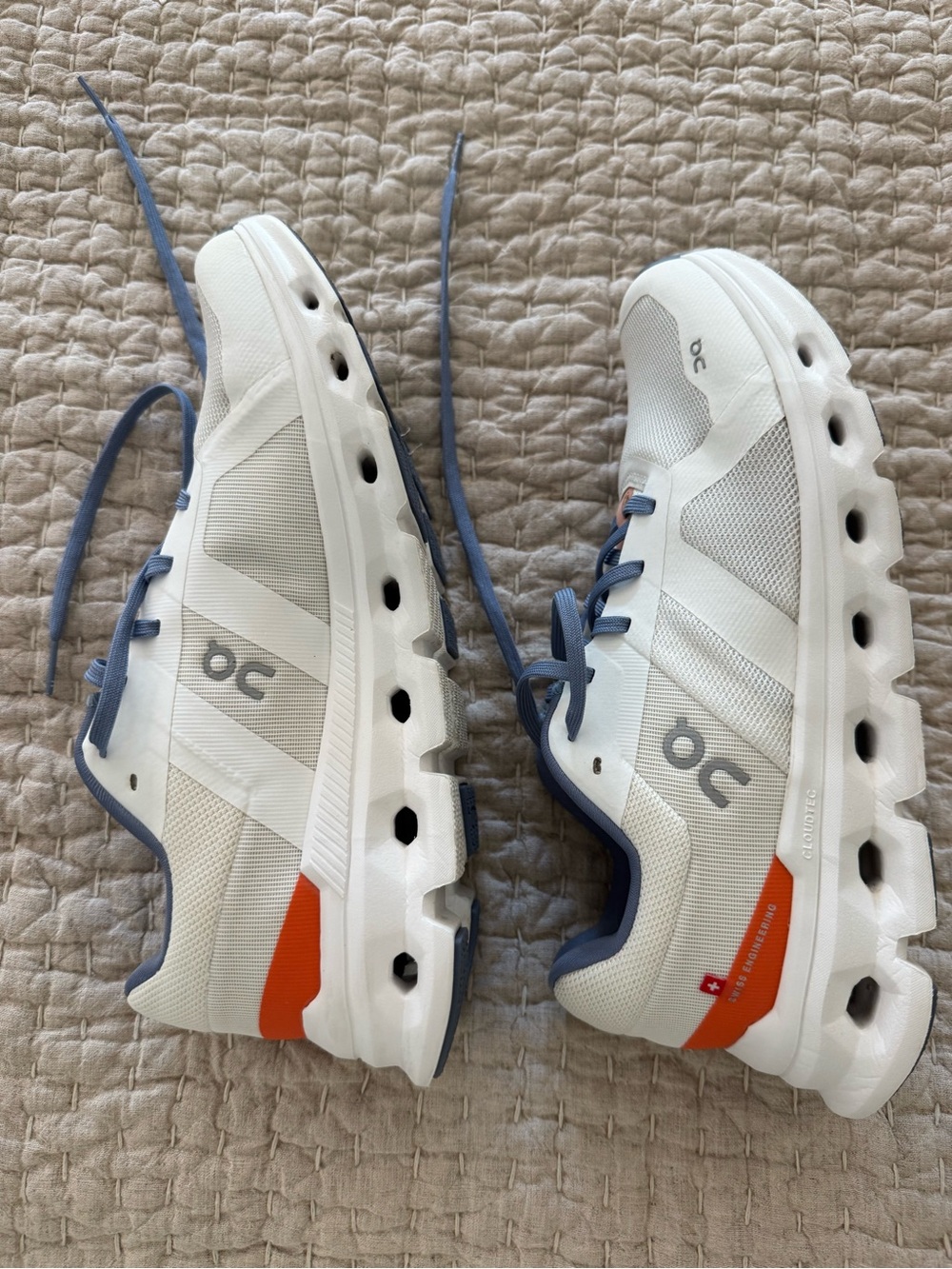 On Cloud Cloudrunner 2 size 9.5 - Picture 5 of 5